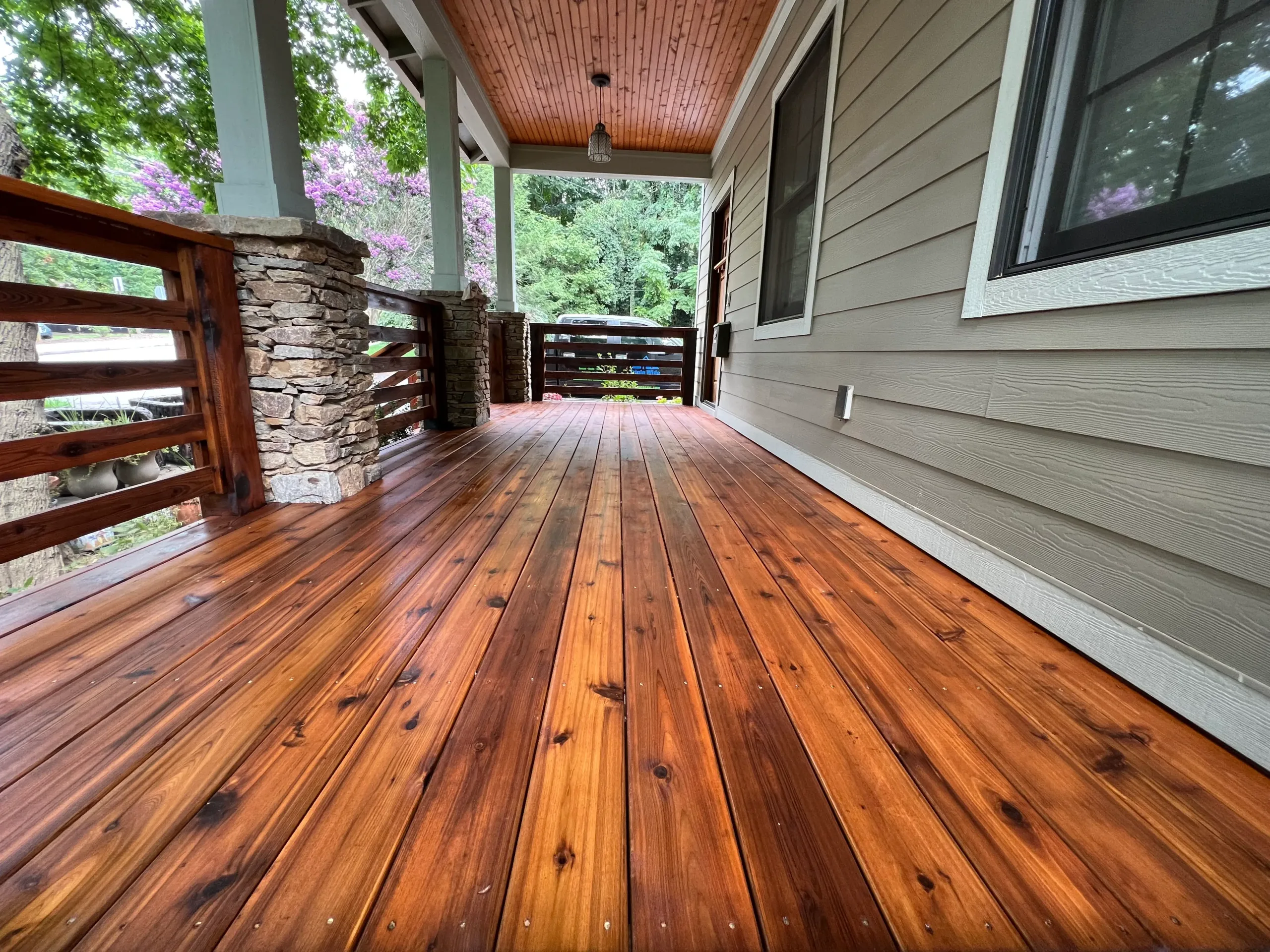 Right Deck Stain